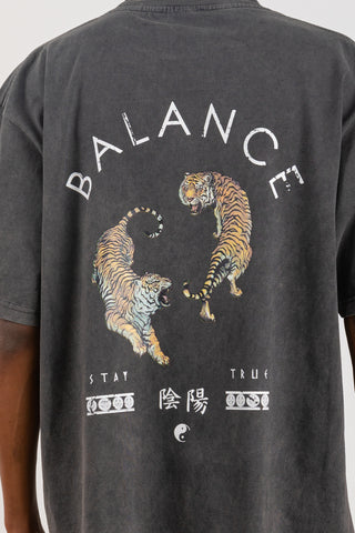 700006-BALANCE TIGERS  (T-SHIRT)